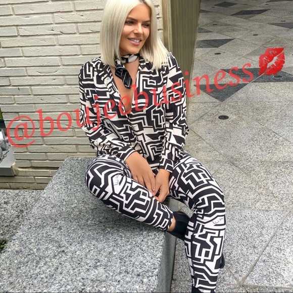 H&M Patterned Leggings - Picture 2 of 8